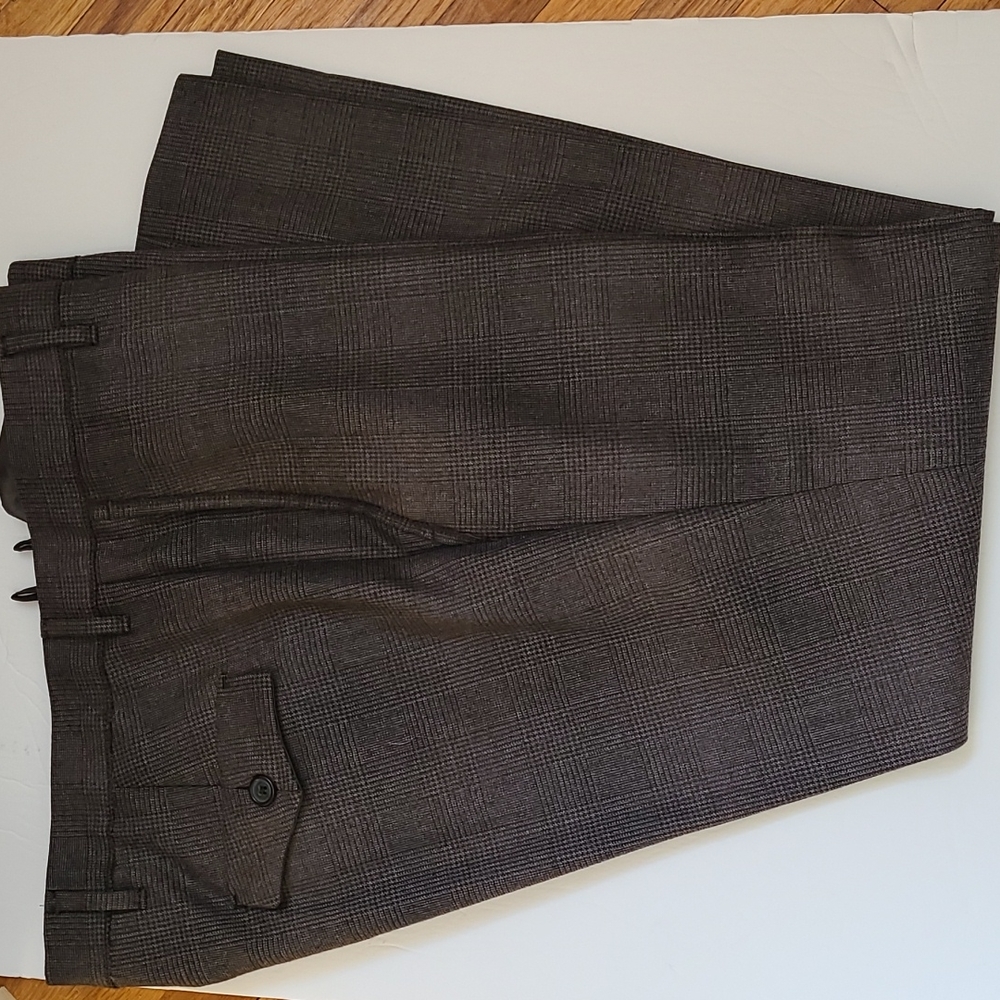 Miu Miu 100% Virgin Wool Size 44 European Prada sister Luxurious